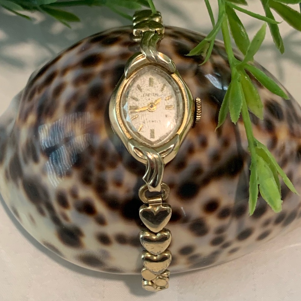Vintage Women’s Bulova Capital 17 Jewels Wristwatch (Not Working)